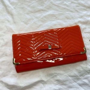 Urban Expressions - Tangerine Clutch